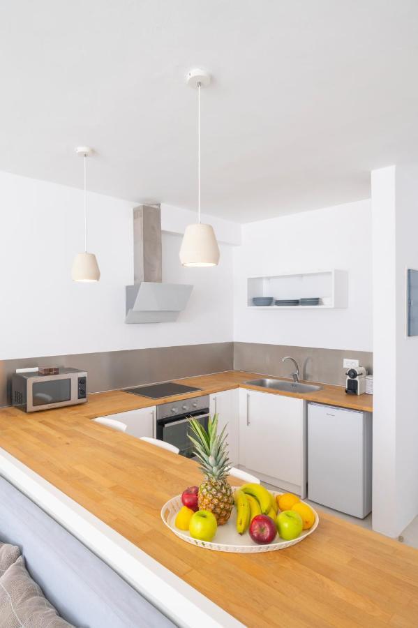 סנטוריני Infinite Blue Luxury Suites מראה חיצוני תמונה