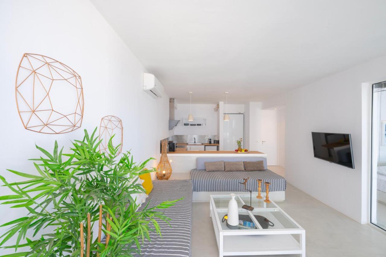סנטוריני Infinite Blue Luxury Suites מראה חיצוני תמונה